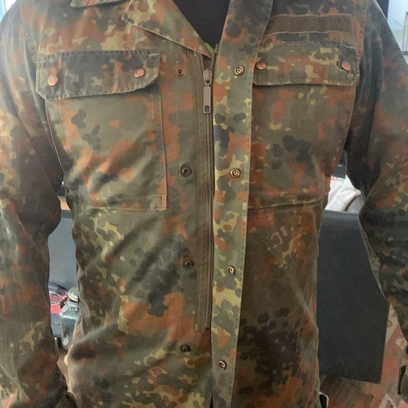 Surplus army field jacket, men’s Medium - Picture 8 of 10